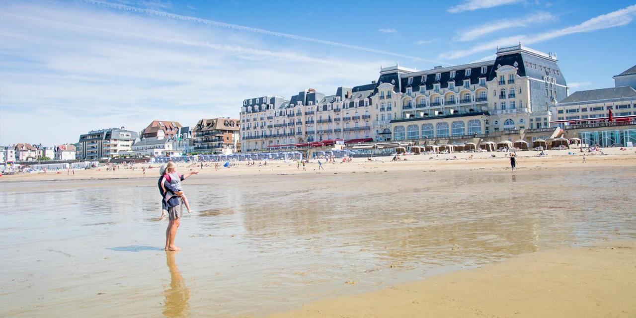 Le Cottage De La Plage - 2Ch, 2 Sdb - Terrasse - Deco De Charme - 500M Plage Cabourg Exterior foto